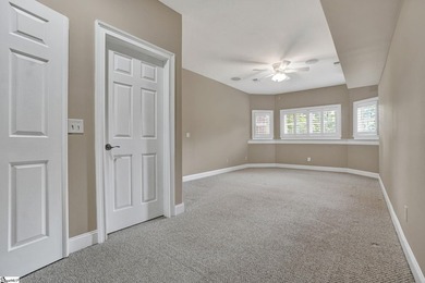 Welcome to 217 Saint Andrews Blvd, a stunning custom home - photo 38