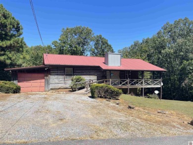 Lake Home For Sale in Cadiz, Kentucky