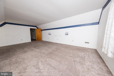 Spacious and inviting, this oversized Cape Cod offers 1900 - photo 17