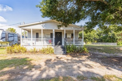 Lizzie Lake Home For Sale in Lake Wales Florida
