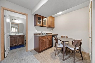 Move In Ready 4-bedroom, 3.5-bath zero-lot home in Cedar Springs - photo 26