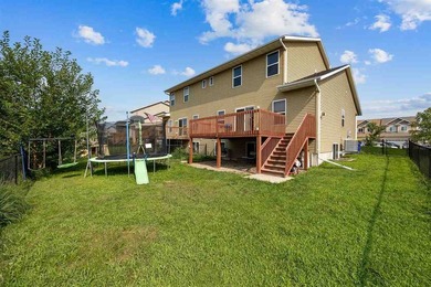 Move In Ready 4-bedroom, 3.5-bath zero-lot home in Cedar Springs - photo 31