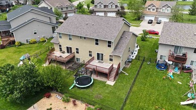 Move In Ready 4-bedroom, 3.5-bath zero-lot home in Cedar Springs - photo 32