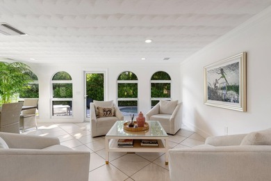 ABSOLUTELY GORGEOUS WATERFRONT SINGLE-FAMILY HOME | PRESTIGIOUS - photo 5