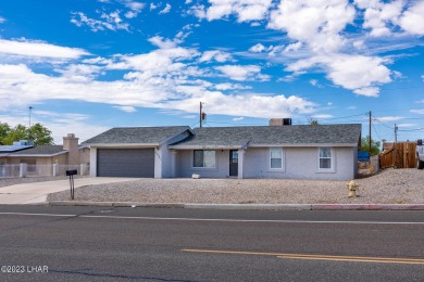 Lake Home Sale Pending in Lake Havasu City, Arizona