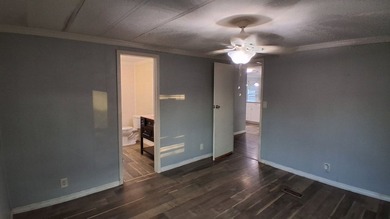 Affordable 3BR/2BA located in the desirable Pinellas Cascades - photo 12