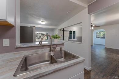 Updated 3 bed, 2 bath home offering approximately 1,400 sq ft on - photo 13