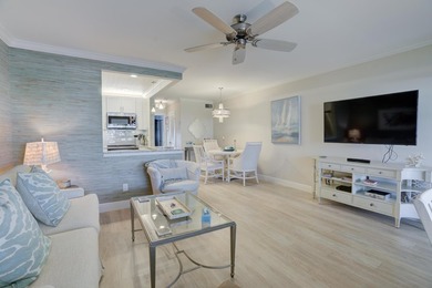 Enjoy spectacular intracoastal water views! This Beautifully - photo 15