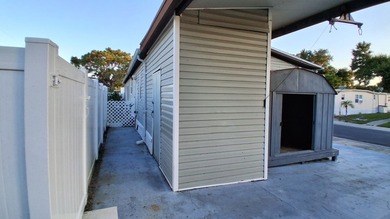 Affordable 3BR/2BA located in the desirable Pinellas Cascades - photo 19