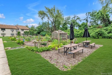Experience the lifestyle and convenience of Oceanside Cove! This - photo 20