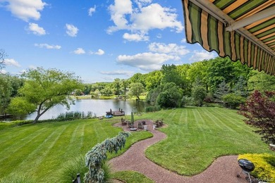 A Private Estate with Breathtaking Pond Views Tucked away at the - photo 21