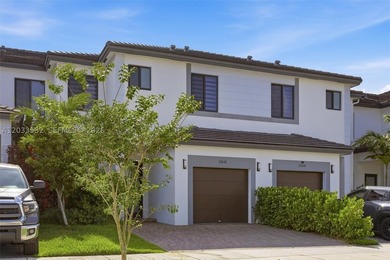 Modern 2023 townhouse offering comfort, natural light, and an - photo 3