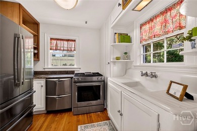 Rare west-facing waterfront coastal retreat offers the perfect - photo 27