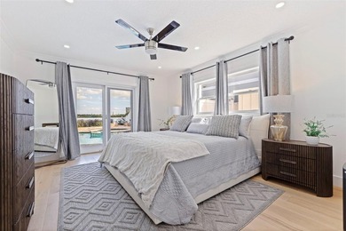 Welcome to this amazing waterfront home featuring 3 bedrooms, 2 - photo 28