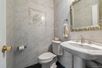 A Private Estate with Breathtaking Pond Views Tucked away at the - photo 32