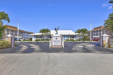 Enjoy spectacular intracoastal water views! This Beautifully - photo 34