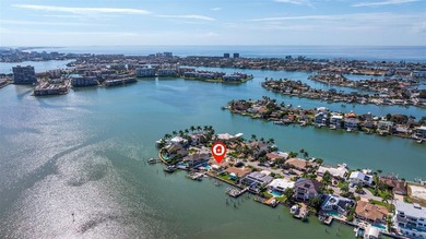 Welcome to this amazing waterfront home featuring 3 bedrooms, 2 - photo 47