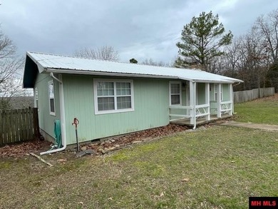 Bull Shoals Lake Home For Sale in Lead Hill Arkansas