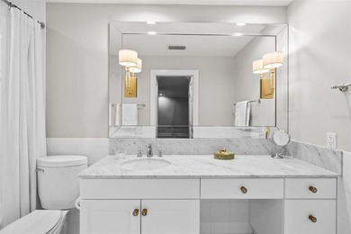 LOCATION. PRIVACY. A FLOOR PLAN THAT LIVES WELL.
Set within - photo 58