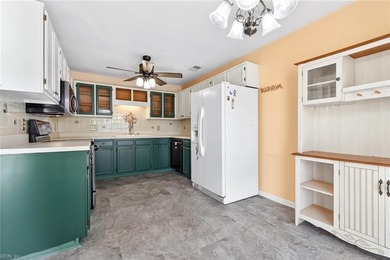 Charming first-floor condo in the sought-after Cypress Pointe - photo 10