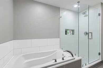 Be the first to enjoy this completely renovated 3-bedroom, 2 - photo 14