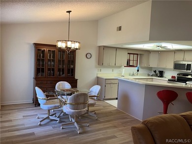 OFFERING $5,000 TOWARDS ASSISTANCE WITH CLOSING COSTS!! RECENT - photo 18