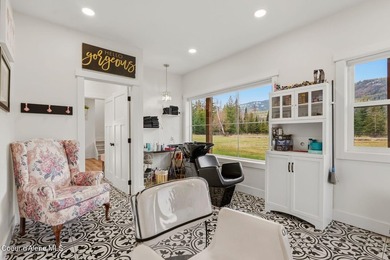 This property offers the kind of lifestyle that's hard to find - photo 19