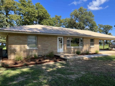 Lake Home For Sale in Hornbeak, Tennessee