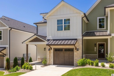 Lake Townhome/Townhouse For Sale in Grand Rivers, Kentucky