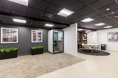 Be the first to enjoy this completely renovated 3-bedroom, 2 - photo 36