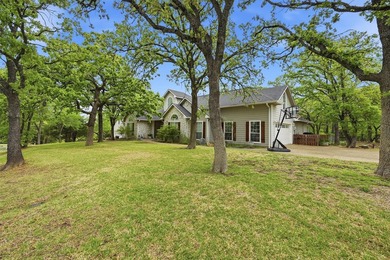 Looking for lots of space while still enjoying all the amenities - photo 4
