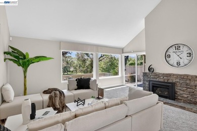 Rare opportunity to own a light-filled 2-bedroom, 2-bath home in - photo 8