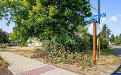 Large 5 bedroom 2.5 bathroom on .34 acre lot. Separate entrance