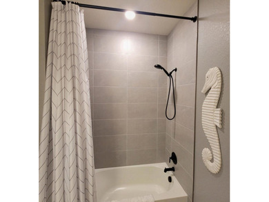 LOOK NO FURTHER THIS PRISTINE UPGRADED HOME SHOWS LIKE A MODEL - photo 18