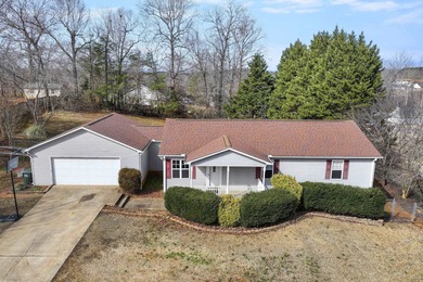 Lyman Lake Home For Sale in Lyman South Carolina