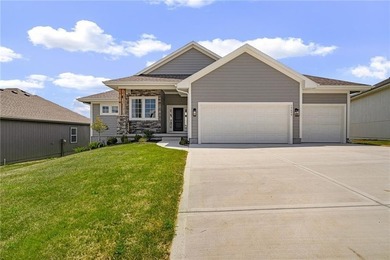 Discover The Payton, a masterfully designed floor plan by Prieb - photo 8