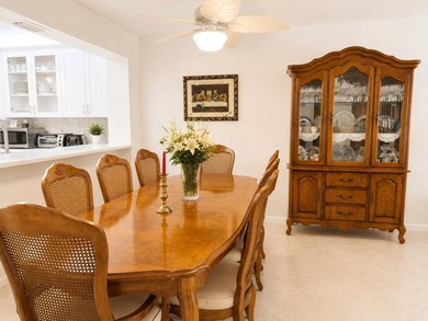 Beautifully updated HUGE corner-unit condo in the desirable - photo 10