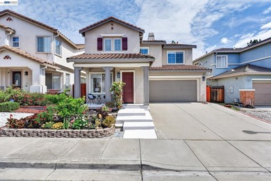 This stunning home at 34517 Windflower Lane in Union City is a - photo 3