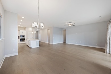 Step into this beautifully maintained 3-bedroom, 2-bath home - photo 17