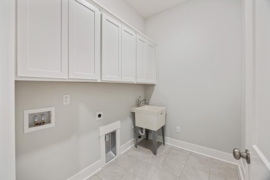 Step into this beautifully maintained 3-bedroom, 2-bath home - photo 26