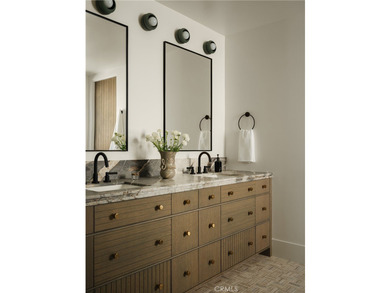 8 Cherry Hills - photo 32