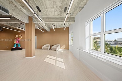 605 Lincoln Road is a boutique office building ideally - photo 8