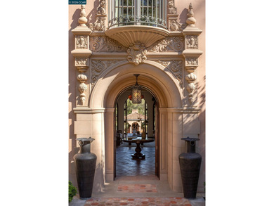 This Piedmont estate marries the soul of a Mediterranean villa - photo 5