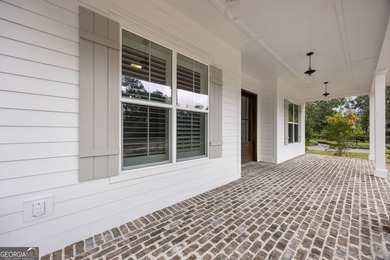 Bent Pine modern farmhouse, only two years old, with amazing - photo 8