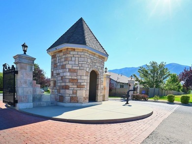 Beautifully maintained Spanish Fork townhome offering space - photo 38