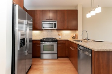 This one-bedroom condo nestled in the Northshore area offers - photo 6