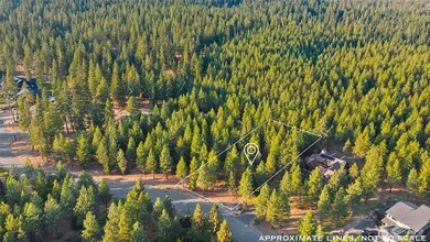 Experience the art of semi-custom mountain living in the private - photo 14