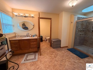 Fantastic 5-bedroom, 4.5-bath home with massive 24x54 garage on - photo 15