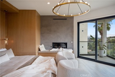 A one of a kind, warm and inviting custom Studio City hillside - photo 16