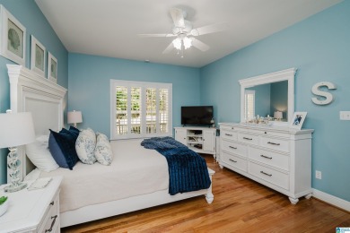 Escape to tranquility at this beautiful lakefront home - photo 19